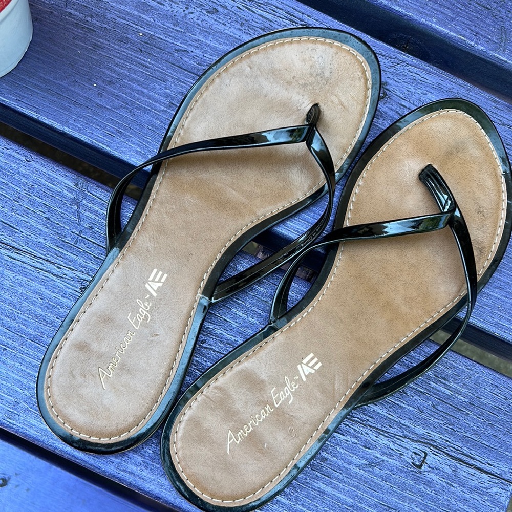 SOLD Worn Womens Flip Flops